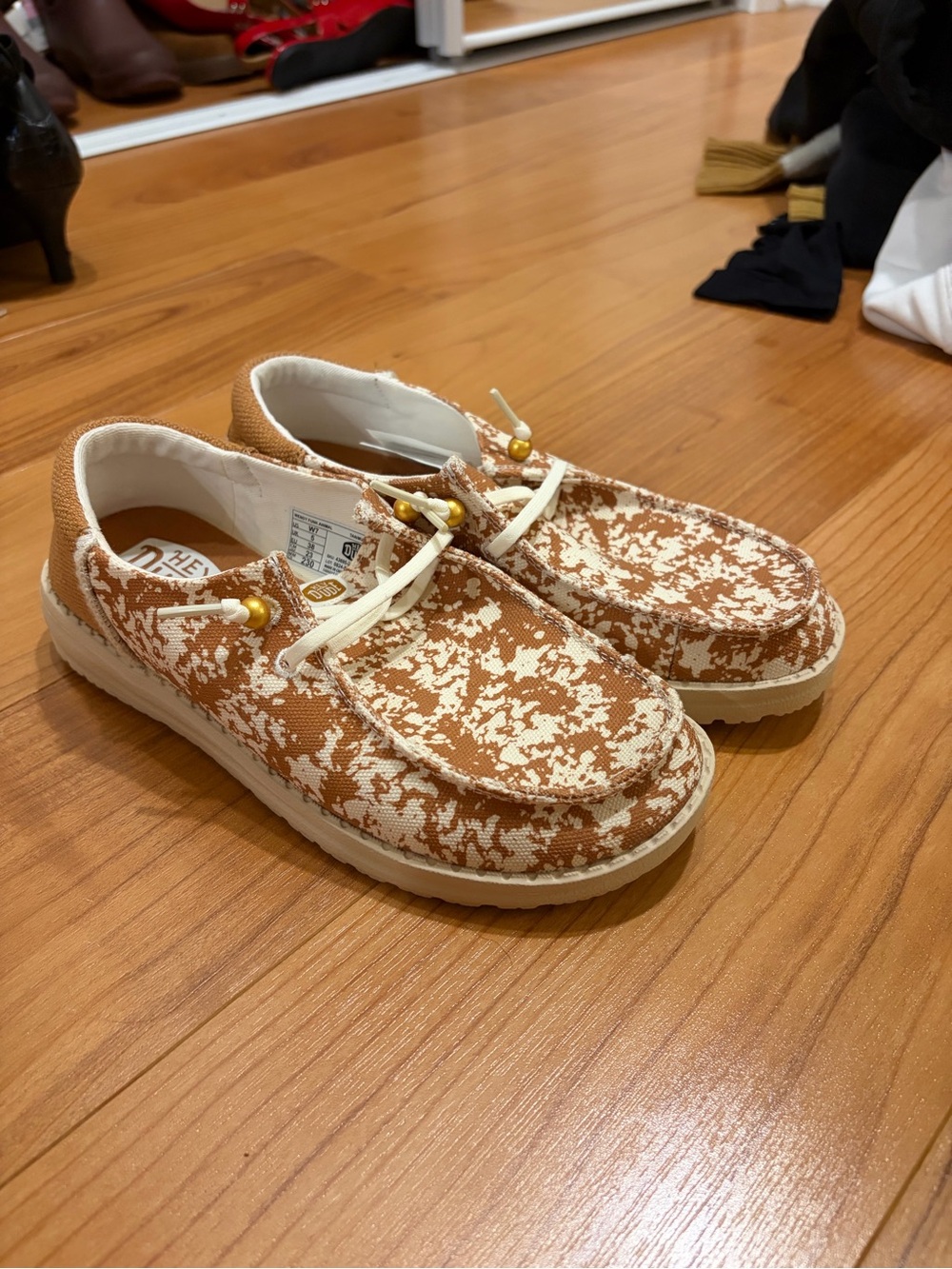 Women’s HeyDudes Wendy Funky Animal NWT